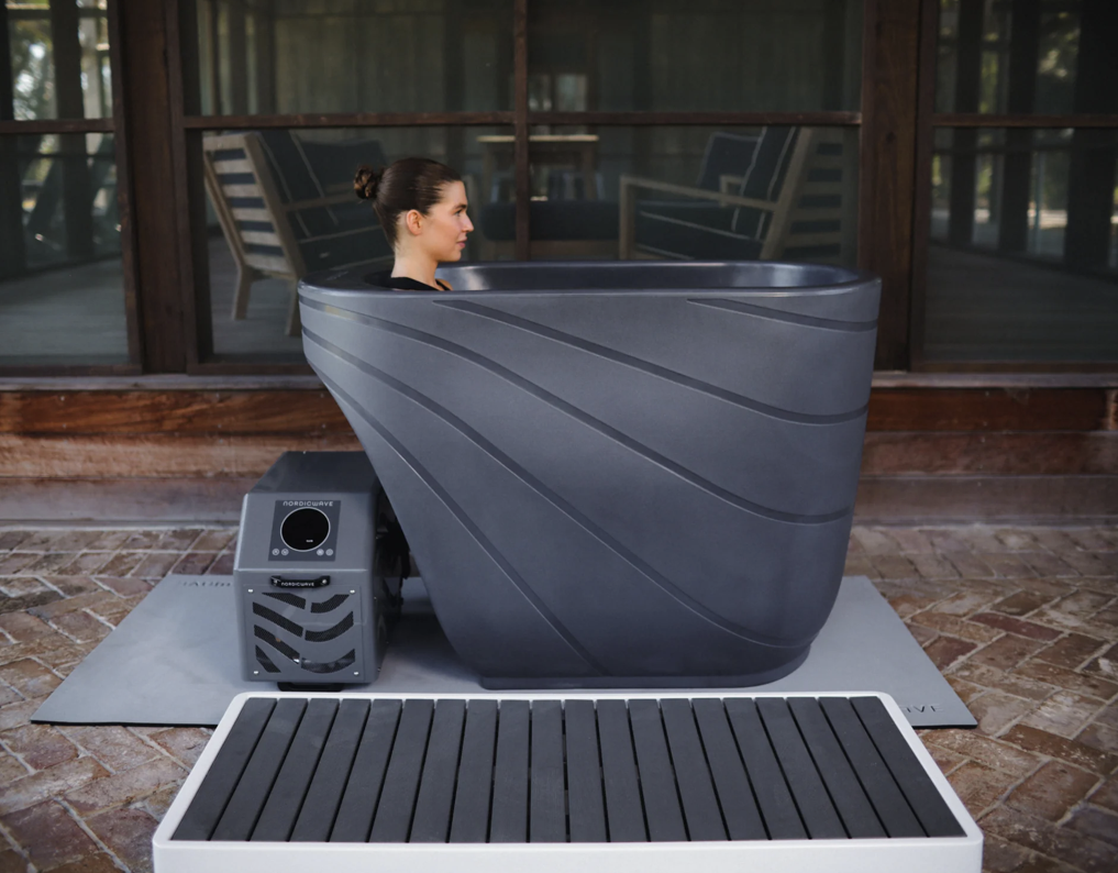 Viking Hybrid Cold Plunge